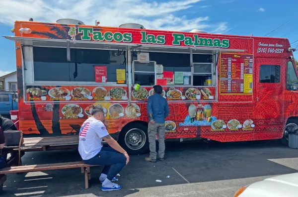 On the Richmond Burrito Trail: Tacos Las Palmas