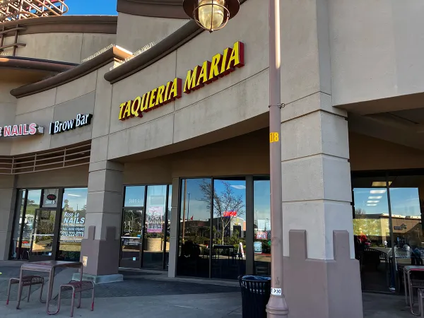 On the Richmond Burrito Trail: Hilltop Plaza's Taquería María